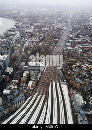 Vue sur le London Bridge station dans le tesson Banque D'Images