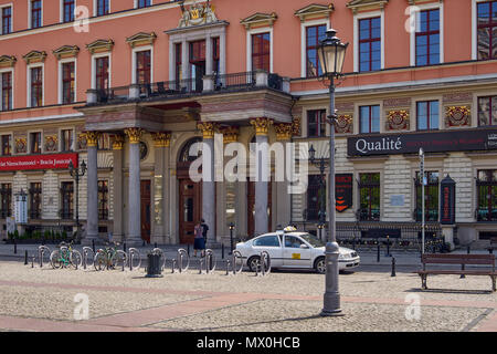 Wroclaw Plac Solny Square old stock exchange building Banque D'Images