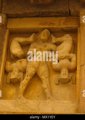 . English : Heraklès et les 2 cercopes (Selinonte, Sicile) . 10 avril 2005, 12:11:24. 15-Hector 2cercopes selinonte2 Banque D'Images