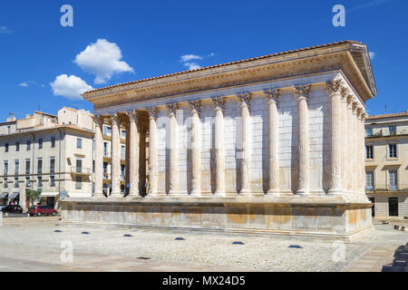 Maison Carrée de Nîmes - France Banque D'Images