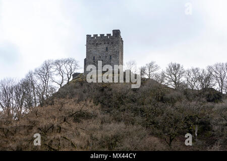 Dans le château de Dolwyddelan pintoresque de village dans le Parc National de Snowdonia, Pays de Galles Banque D'Images