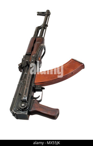 AKMS (Avtomat Kalashnikova) airborn version du fusil d'assaut Kalachnikov sur blanc Banque D'Images