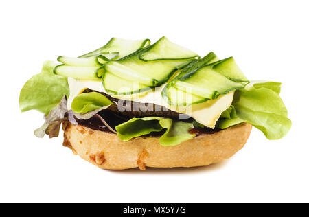 Burger ingrédients isolé sur fond blanc, processus de création d'hamburger Banque D'Images