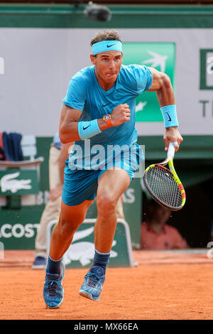 Rafael Nadal (ESP), 2 juin 2018 - Tennis : Rafael Nadal de l'Espagne au cours de la troisième série des match du tournoi Open de tennis français Richard Gasquet contre de la France à la Roland Garros à Paris, France. (Photo de bla) Banque D'Images