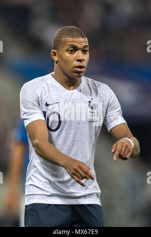 Kylian Mbappe de France pendant la match amical entre la France 3-1 Italie au stade de l'Allianz Riviera, 01 juin 2018 à Nice, France. (Photo de Maurizio Borsari/AFLO) Banque D'Images