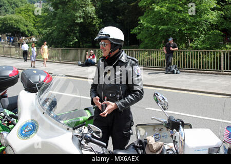 Matlock Bath, Derbyshire. UK. 3e juin 2018. Le Service secret des États-Unis de l'unité de soutien du convoi arrive à Matlock Bath sur une belle journée d'été ! Crédit : Robert Slater/Alamy Live News Banque D'Images