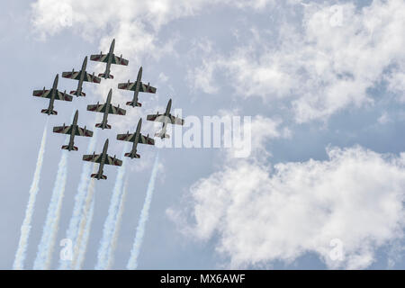 Scarperia, Italie. 3e juin 2018. L'équipe de démonstration de la force aérienne italienne (frecce tricolore) exposition avant la course MotoGP Gran Premio MotoGP lors d'Italia-Oakley à Mugello Circuit. le Juin 03, 2018 à Scarperia en Italie. (Photo par Marco Iorio) Crédit : marco iorio/Alamy Live News Banque D'Images