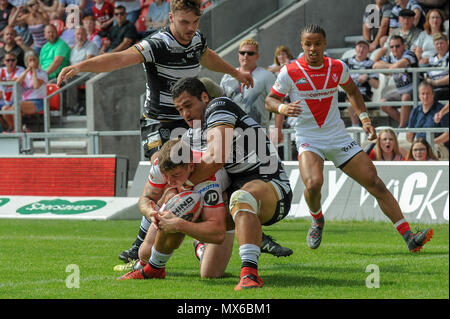 St Helens, Royaume-Uni. 3e juin 2018. Dimanche 3 Juin 2018 , TOTALEMENT méchants, stade St Helens, Angleterre ; Ladbrokes Challenge Cup, remporteront St Helens v Hull FC ; Mark Percival de St Helens marque un essai Crédit : Nouvelles Images /Alamy Live News Banque D'Images