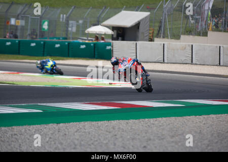 Scarperia, Italie. 3e juin 2018. Andrea DOVIZIOSOITADucati TeamDucati 04durant la course MotoGP au Mugello Cuircuit International pour la sixième ronde de championnat du Monde MotoGP Gran Premio d'Italia Oakley le 3 juin 2018 à Scarperia, Italie Crédit : Fabio Averna/Alamy Live News Banque D'Images