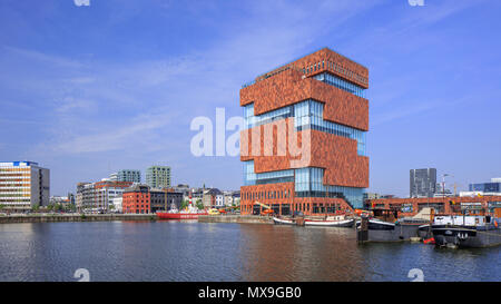 Anvers-Mai 9, 2018. Musée MAS Anvers. Il a ouvert ses portes en 2011, situé dans un ancien port sur une petite île, présente une variété de sujets. Banque D'Images