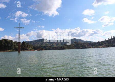 Lac artificiel Guatapé Banque D'Images