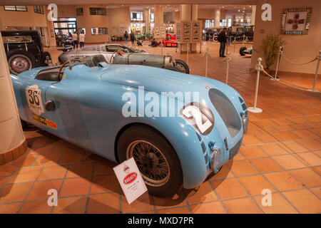 Monaco Top Cars Collection automobile museum, 1936 Bugatti Type 57G 'tank', l'exposition de S.A.S. le Prince de Monaco, Collection de Voitures anciennes Banque D'Images