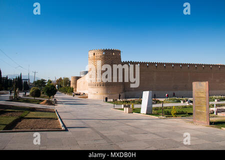 SHIRAZ, IRAN - NOVEMBRE 2017 : Le complexe Karim Khan Zand ou le château dans le vieux centre ville de Shiraz en Iran Banque D'Images