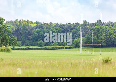 Rugby posts sur les champs uk Banque D'Images