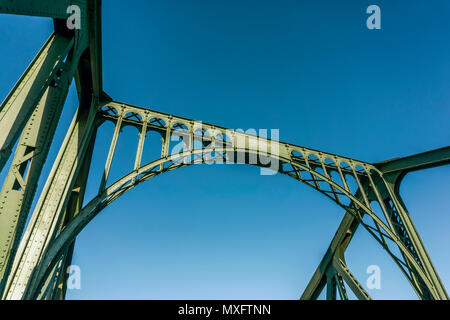 Berlin, Allemagne, Mai 07, 2018 : partie de Glienicke Pont qui a été utilisé pendant la guerre froide pour l'échange d'espions Banque D'Images
