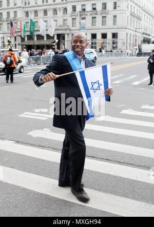 New York, NY, USA. 3 juin, 2018. Brooklyn Borough Président Eric Adams assiste à la célébrer Israël défilé tenu le long de New York City's 5th Avenue le 3 juin 2018 à New York. Credit : Mpi43/media/Alamy Punch Live News Banque D'Images