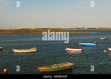 La beauté de la 'MARISMAS' d'Isla Cristina à Huelva, des terres que les inondations avec la marée haute de l'Océan Atlantique Banque D'Images