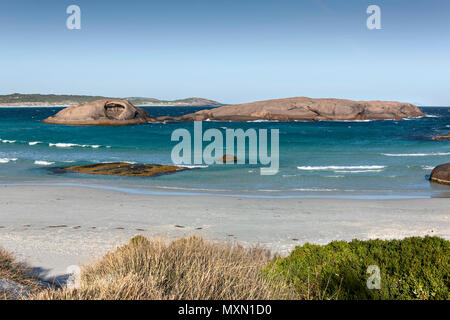 Coastal rock formation au crépuscule Cove, Esperance Australie Occidentale Banque D'Images