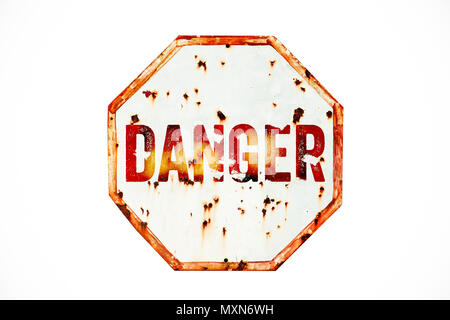 Panneau d'avertissement de danger plus grungy blanc et rouge old rusty road traffic sign texture background. Signe en tant que concept pour : ne pas entrer dans le salon, attention, dan Banque D'Images