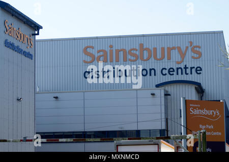 Le Sainsbury Centre de distribution au seigle Maison à Hoddesdon, Hertfordshire Banque D'Images