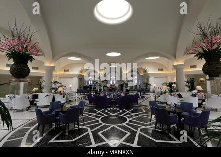 Intérieur de l'Hôtel Phoenicia, Floriana, Valletta, Malte ville. Banque D'Images