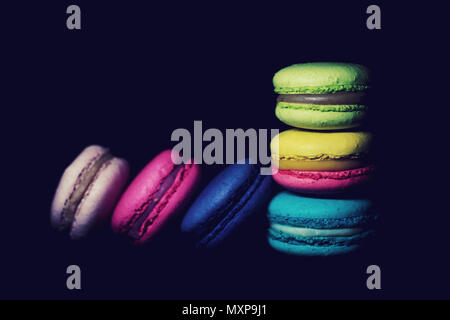 Belle photo alimentaire macarons colorés close up Banque D'Images