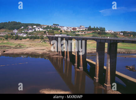 Vue d'ensemble. Portomarin, province de Lugo, Galice, Espagne. Banque D'Images