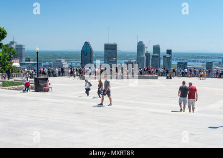 Montréal, CA - 3 juin 2018 : Ville de Montréal du Mont Royal Lookout Banque D'Images
