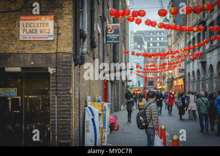 Londres, Royaume-Uni - Octobre 2017. Rues de Chinatown, district dans la région de Soho. Le format paysage. Banque D'Images