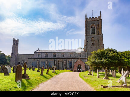 St Nicholas Church, Blakeney, Holt, Norfolk. Angleterre, Royaume-Uni. Banque D'Images