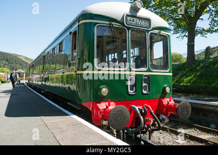 Carrog, Pays de Galles, RU- Mai-14-2018 Catégorie : Wickham 109 Diesel Train fixé à Station sur le chemin de Corwen de Llangollen. Banque D'Images