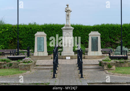 Muro, UK : 3 juin 2018 : Le Jardin du souvenir à Rhyl est dédié aux soldats de Rhyl qui ont sacrifié leur vie dans les deux guerres mondiales et l'ot Banque D'Images