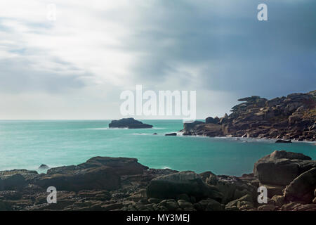 Pulpit Rock sur Peninnis Head, Saint Mary's, Îles Scilly, UK : temps d'exposition, à l'aide de filtre ND Banque D'Images