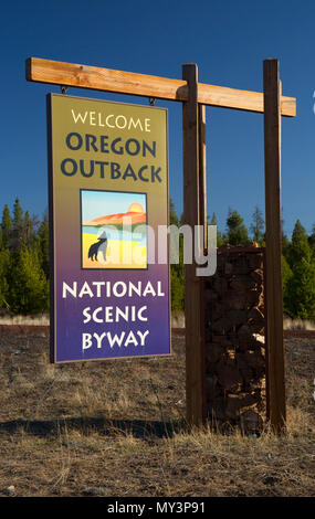 Panneau d'entrée, de l'Oregon Outback National Scenic Byway, Oregon Banque D'Images