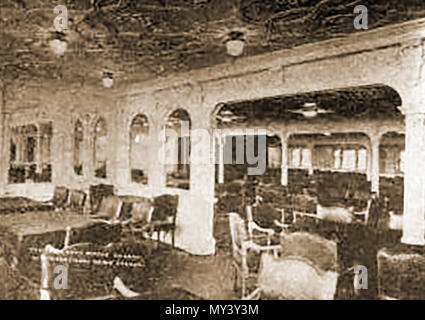 1912 Une photo d'une des salles à manger sur l'infortuné Titanic Banque D'Images