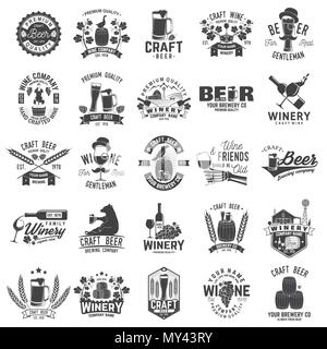 Ensemble de Craft Beer and Winery company d'un insigne, signer ou de l'étiquette. Vector illustration. Vintage design pour winery company, bar, pub, boutique, marque et restaurant d'affaires. Pour la bière Coaster, verres à vin Illustration de Vecteur