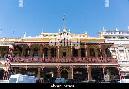 Façade de l'Ancien hôtel de colons dans la rue Lydiard dans la ville de Ballarat, Victoria, Australie Banque D'Images