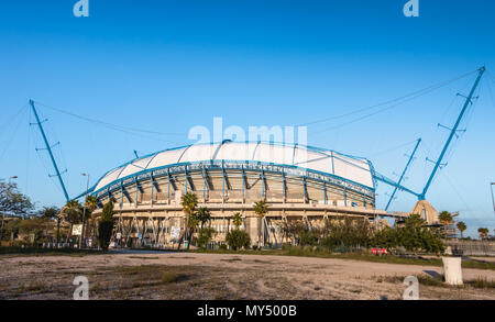 Faro, Portugal - 4 mai 2018 : le stade de football de l'Algarve au sud du Portugal. Avec 30 335 places, il a été construit pour l'Euro 2004 Banque D'Images