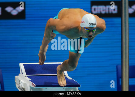 BUDAPEST, HONGRIE - 26 juillet : Dominik Kozma de Hongrie dans la chauffe de la mens 100m nage libre lors de la 13e journée du Championnat du Monde de la FINA à Duna Arena le 26 juillet 2017 à Budapest, Hongrie. (Photo de Roger/Sedres ImageSA/Gallo Images) Banque D'Images