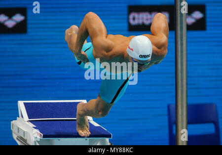 BUDAPEST, HONGRIE - 26 juillet : Dominik Kozma de Hongrie dans la chauffe de la mens 100m nage libre lors de la 13e journée du Championnat du Monde de la FINA à Duna Arena le 26 juillet 2017 à Budapest, Hongrie. (Photo de Roger/Sedres ImageSA/Gallo Images) Banque D'Images