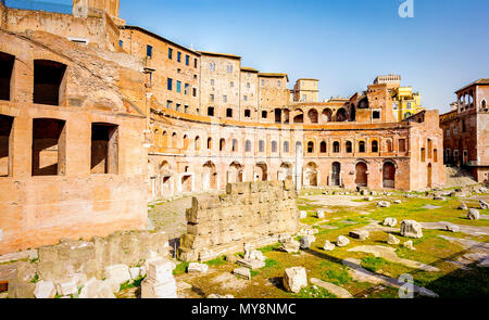 Marchés de Trajan est un grand complexe de ruines dans la ville de Rome, Italie, Banque D'Images