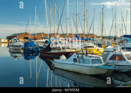 Soirée d'été à Shoreham Port, West Sussex, Angleterre. Banque D'Images