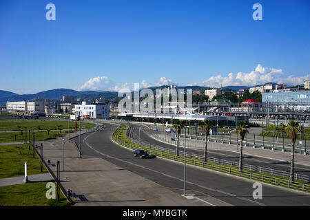 Paysage avec vue sur les zones de la station gare Adler. Sochi, Russie, le 1 er juin 2015. Banque D'Images