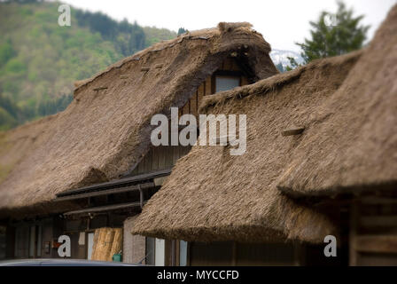 Maison gassyo en Gassho zukuri Folk Village japon Banque D'Images