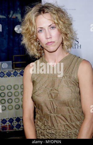 18 juil 2000, Los Angeles, Californie, USA --- Sheryl Crow au 'What Lies Beneath' premiere. 7/18/00-Los Angeles, CA --- Image par © . / USASheryl Crow 027 Red Carpet Event, Vertical, USA, Cinéma, Célébrités, photographie, Bestof, Arts, Culture et divertissement, Célébrités Topix fashion / Vertical, Best of, événement dans la vie d'Hollywood, Californie - Tapis rouge et en backstage, USA, Cinéma, Célébrités, cinéma, télévision, Célébrités célébrités musique, photographie, Arts et culture, Bestof, divertissement, Topix, vertical, une seule personne, tsuni@Gamma-USA.com enquête headshot, po Banque D'Images