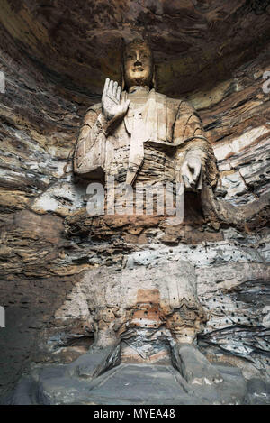 Daton, Daton, Chine. 6 juin, 2018. Datong, CHINE 6e juin 2018:Les Grottes de Yungang, les grottes autrefois Wuzhoushan, temple bouddhiste chinois sont anciennes grottes près de la ville de Datong dans la province du Shanxi. Ils sont d'excellents exemples de rock-cut et l'architecture de l'un des trois plus célèbres sites de sculpture bouddhiste antique de la Chine. Les autres sont Mogao et Longmen. Crédit : SIPA Asie/ZUMA/Alamy Fil Live News Banque D'Images