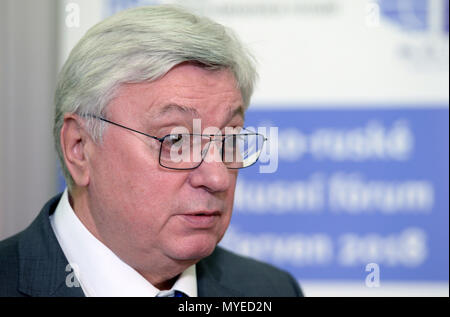 Prague, République tchèque. 07Th Juin, 2018. Anatoliy Torkounov, le recteur de l'institut d'état de Moscou des relations internationales (MGIMO), assiste à la première tchèque-russe forum de discussions ont porté sur la coopération dans l'éducation et de rendre les archives russes accessible au les scientifiques tchèques de Prague, en République tchèque, le 4 juin 2018. Credit : Katerina Sulova/CTK Photo/Alamy Live News Banque D'Images