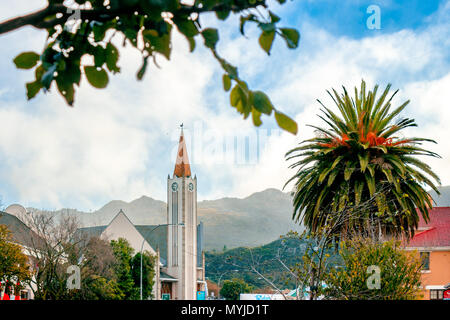 Église réformée hollandaise à Caledon - ville de la région d'Overberg dans la province du Cap-Occidental en Afrique du Sud Banque D'Images