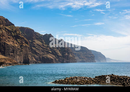 Acantilado de los Gigantes, falaises de Los Gigantes, vue de Punta de Teno, Tenerife, Canaries, Espagne Banque D'Images