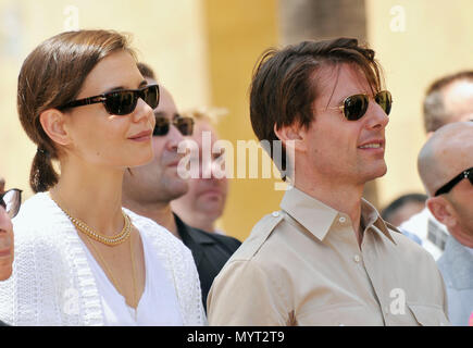 Katie Holmes et Tom Cruise - Cameron Diaz honorée avec une étoile sur le Hollywood Walk of Fame à Los Angeles. HolmesKatie 10 CruiseTom événement dans la vie d'Hollywood, Californie - Red Carpet Event, USA, Cinéma, Célébrités, photographie, Bestof, Arts, Culture et divertissement, Célébrités, Mode de vie meilleure, Hollywood, événement dans la vie d'Hollywood, Californie - Tapis rouge et en coulisses, musique, célébrités, Topix en couple, en famille (mari et femme) et les enfants - les enfants, frères et sœurs, tsuni@Gamma-USA.com Tsuni enquête de crédit / USA, 2006 à 2009 Banque D'Images